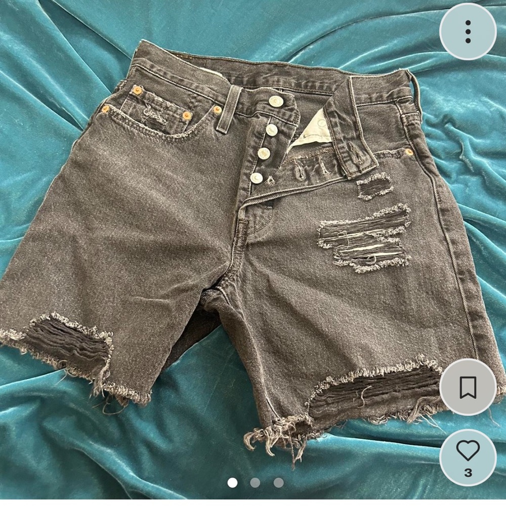Levi mid length shorts